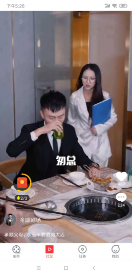 СǸ